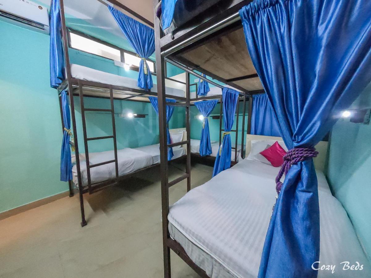 Hostel Cozy Beds Rishikesh Exterior photo